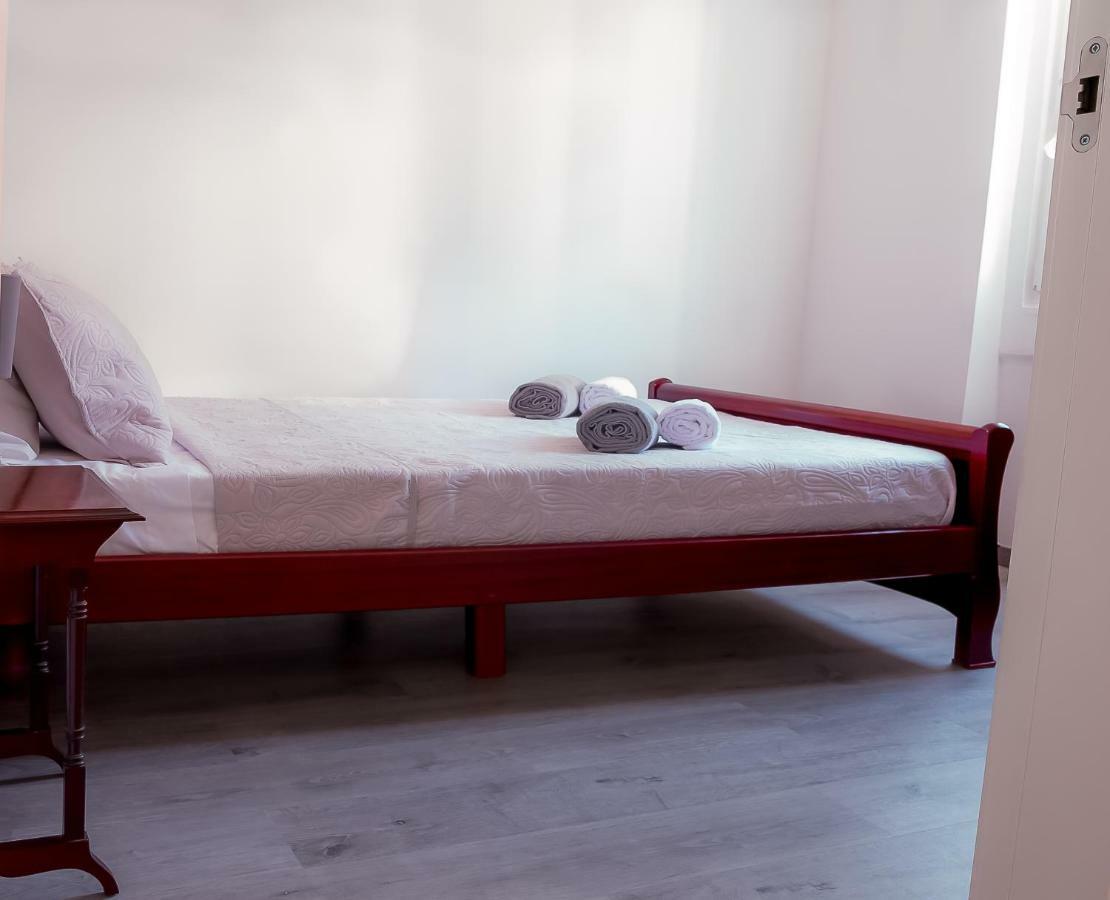 Sonia'S Costa Da Caparica Apartment Ngoại thất bức ảnh